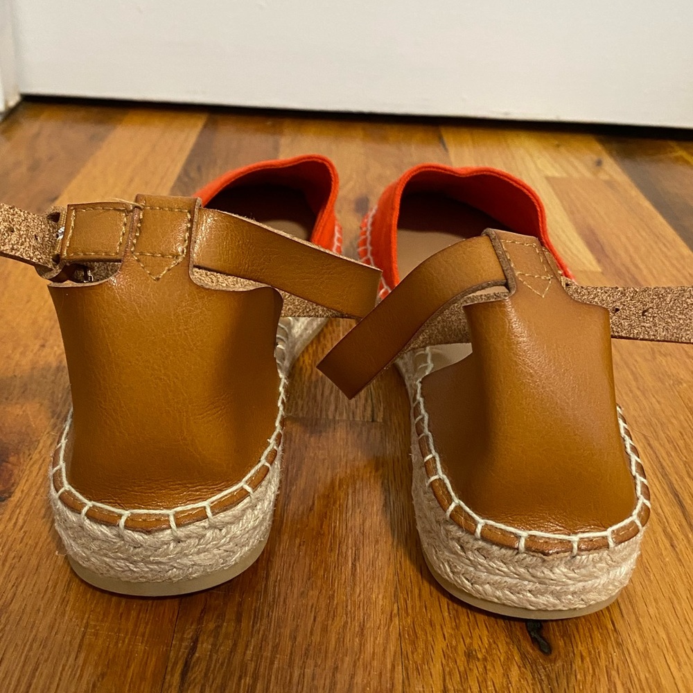 Old Navy Faux-Suede/Faux-Leather Espadrilles - Picture 3 of 4